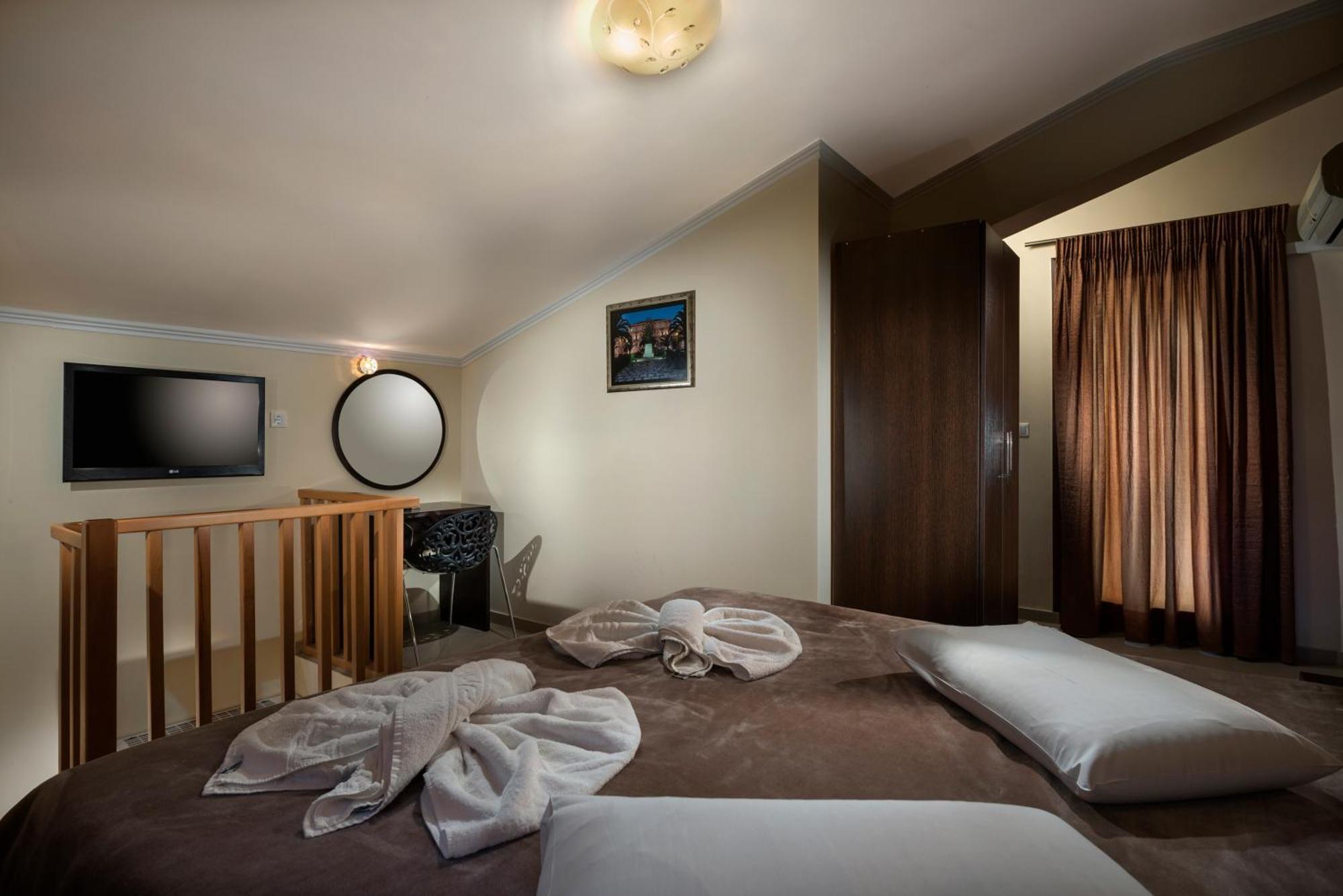 Areti Suites Kathaniá 외부 사진