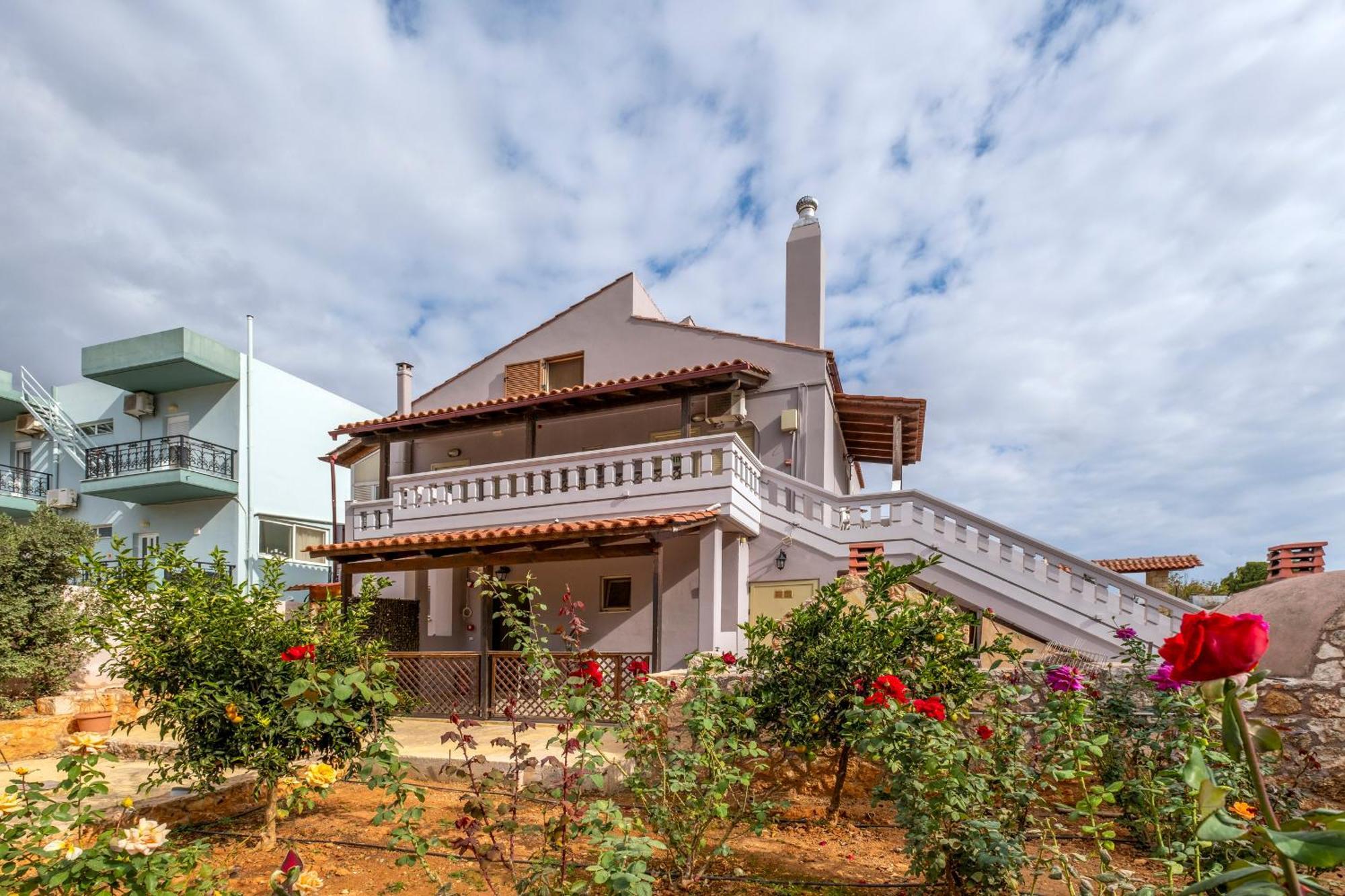 Areti Suites Kathaniá 외부 사진