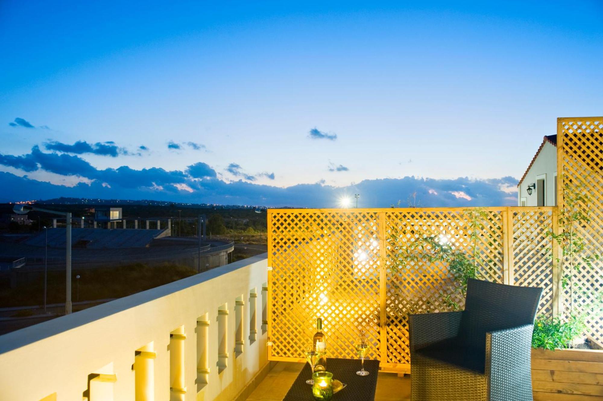 Areti Suites Kathaniá 외부 사진