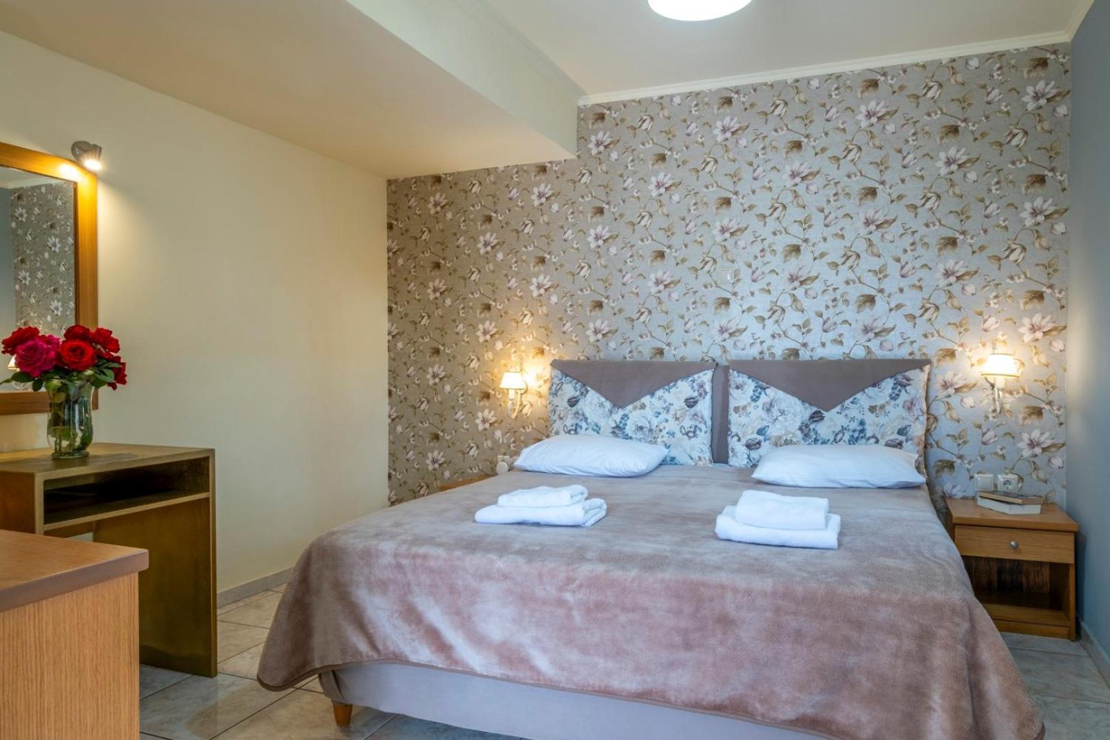 Areti Suites Kathaniá 외부 사진