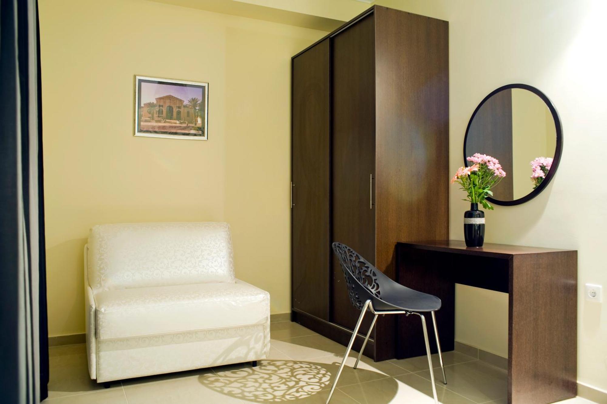 Areti Suites Kathaniá 외부 사진